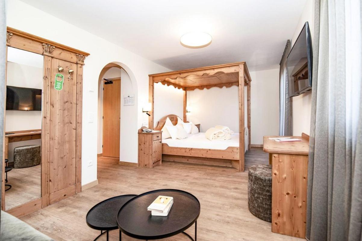 Großes Doppelzimmer